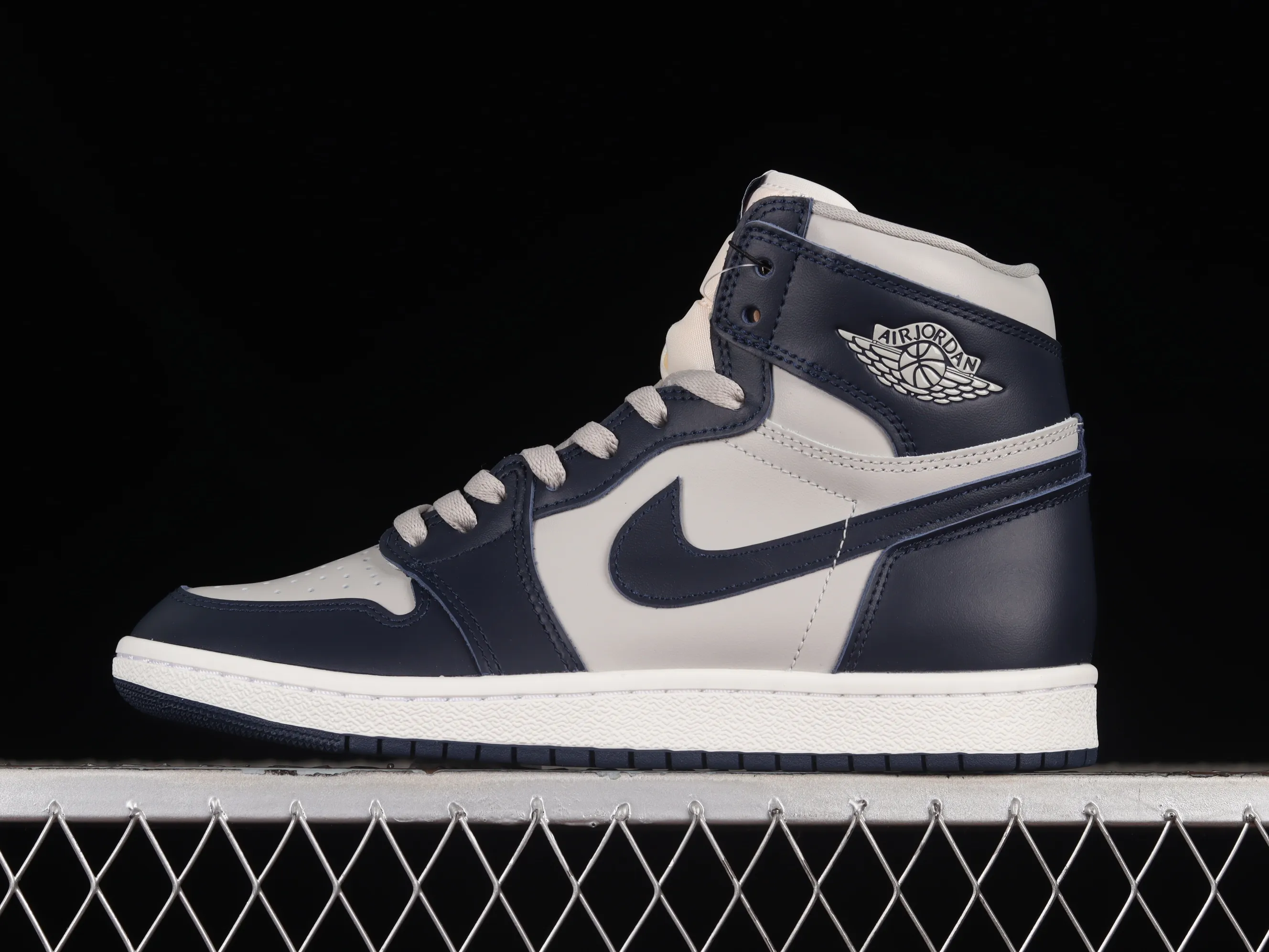 All categories Air Jordan Jordan series basketball shoes Air Jordan 1 High LJR version Air Jordan 1 High "Georgetown" AJ1 Joe 1 Georgetown high-top basketball shoes BQ4422-400